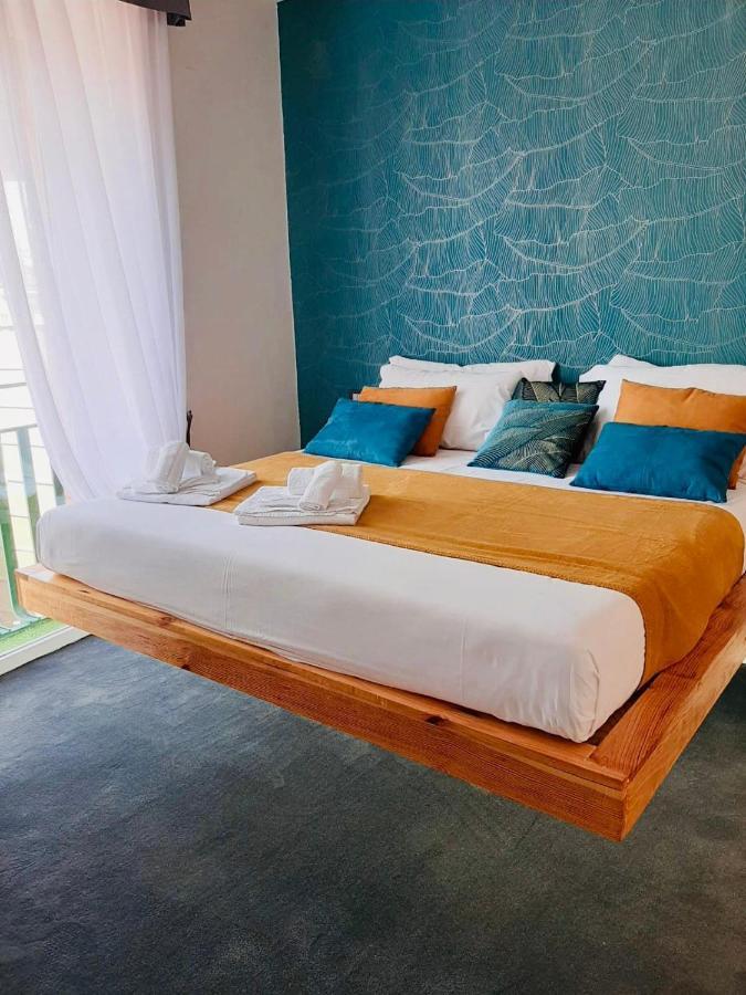 President Plaza Vip Suite Spa By Babylon Stay เนเปิลส์ ภายนอก รูปภาพ